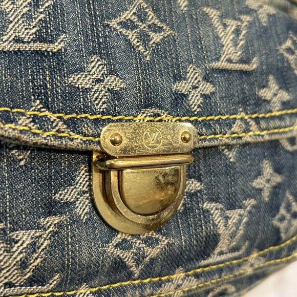 Authentic LOUIS VUITTON Monogram Denim Bum Bag Waist Bag Pouch Blue - Picture 10 of 16